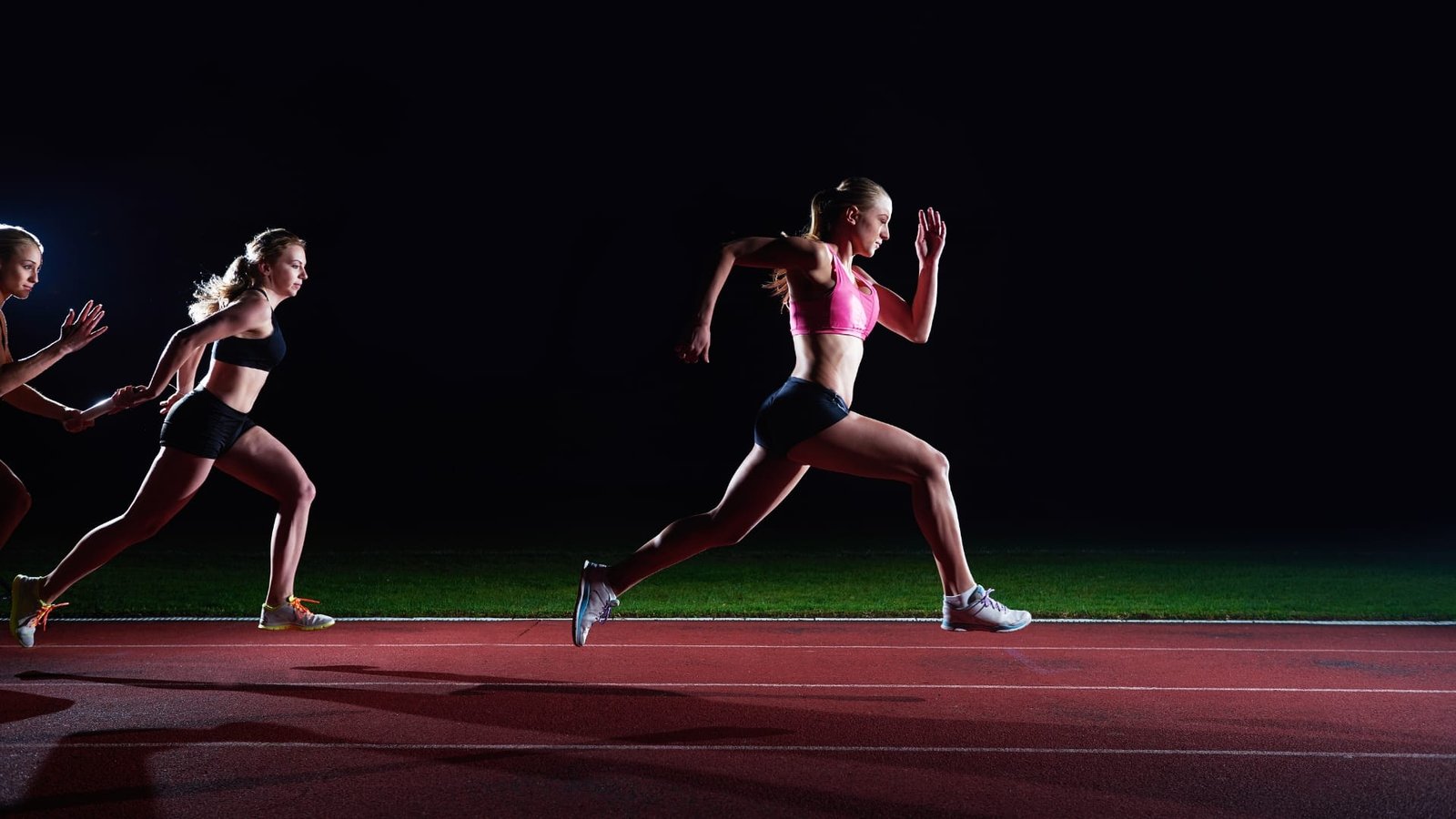 Psicologo dello sport, Mental training atleti, Consulenza psicologica sportiva, Supporto psicologico sport, Psicologia e prestazioni sportive, Psicologo per atleti, Preparazione mentale sportiva, Psicologia per allenatori, Gestione ansia nello sport, Motivazione sportiva, Psicologo dello sport Cagliari, Mental trainer Cagliari, Psicologia sportiva Sardegna, Supporto psicologico atleti Cagliari, Mental coach sportivo Cagliari, Come migliorare la performance sportiva, Strategie per la concentrazione in gara, Tecniche di rilassamento per atleti, Come gestire lo stress nelle competizioni, Allenamento mentale per sportivi, Psicologia sportiva per allenatori, Relazione tra genitori e atleti, Come sostenere i figli nello sport, Comunicazione efficace nello sport, Crescita personale attraverso lo sport, Focus mentale negli sportivi, Resilienza nello sport, Superare le paure nello sport, Ottimizzazione delle prestazioni mentali, Psicologia applicata allo sport